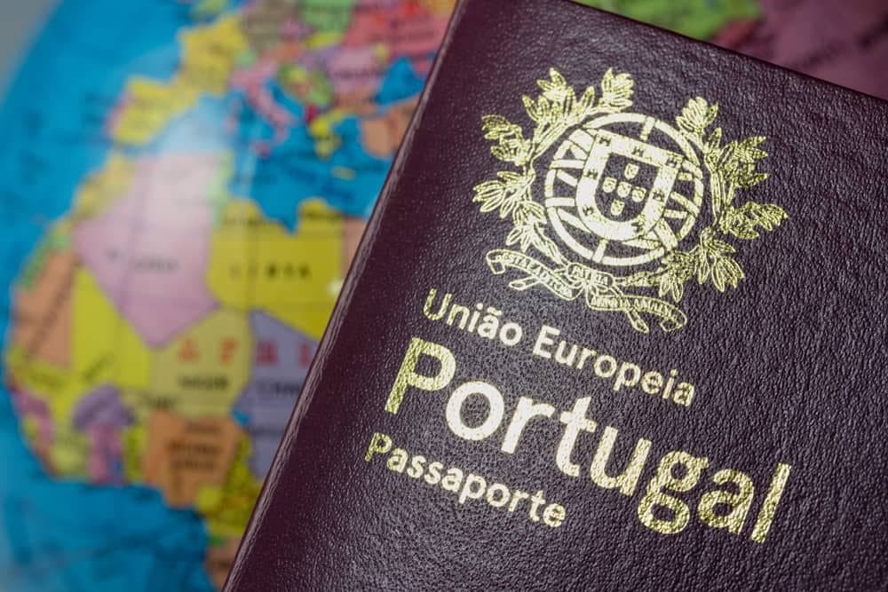 מאפשטיין ועד הורוביץ: גם אלפי אשכנזים בישראל זכאים לדרכון פורטוגלי