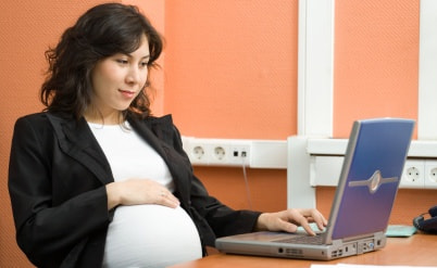העובדת פוטרה בהריון, ותקבל פיצוי גבוה