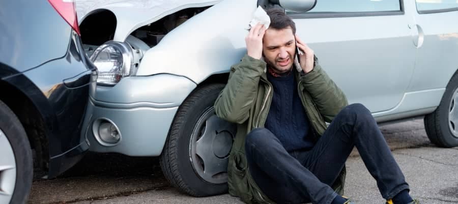 10 דברים שחייבים לדעת על תאונת דרכים בכניסה ויציאה מרכב