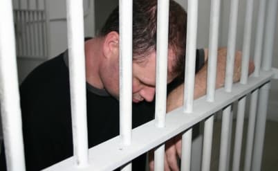 בית הדין: סרבן גט ישב בכלא עד שיתן גט